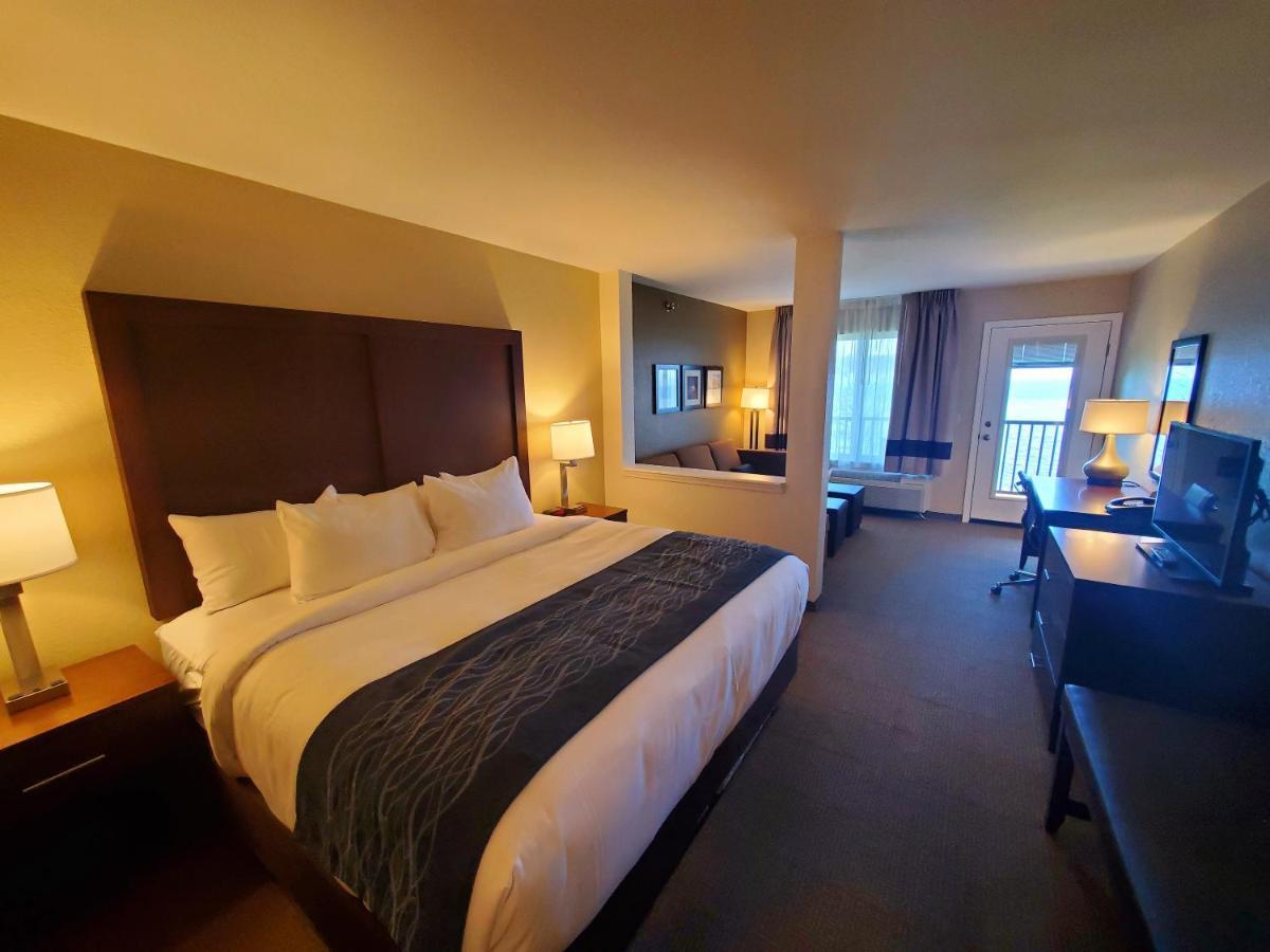 Comfort Inn & Suites Munising-Lakefront Ngoại thất bức ảnh